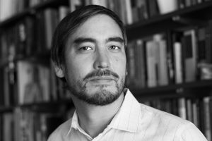 Unos 5 millones de dólares tiene invertido en bitcoins el asesor de Joe Biden, Tim Wu