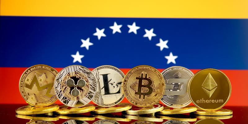 Venezolanos compran cada vez más con criptomonedas