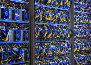 Empresa china de minería comenzó a restaurar su poder de hash en Kazajistán.