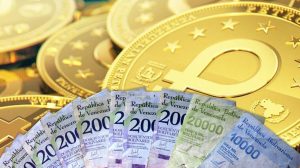 Presidente de Venezuela propuso otorgar créditos en divisas y petros