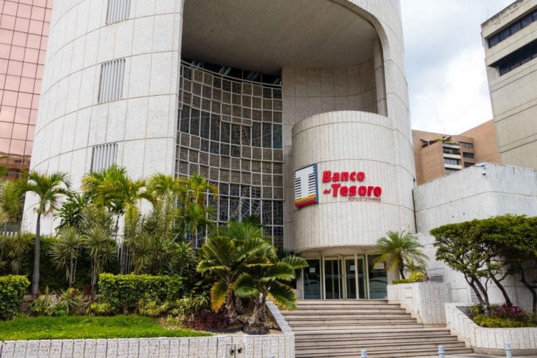Banco del Tesoro suspenderá por 12 horas sus servicios de banca en línea