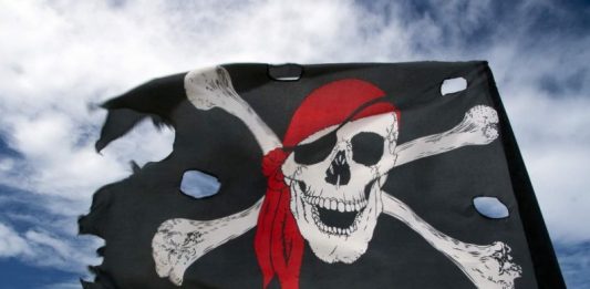 Esta guía te alerta del peligro de descargar juegos piratas