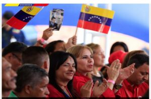 Inició pago de bono y aguinaldo a jubilados y activos de la educación en Venezuela