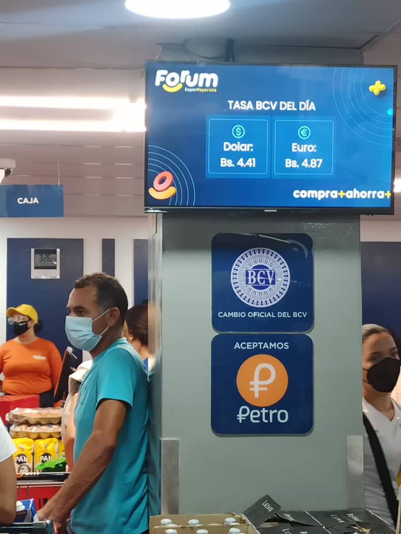Forum ya acepta pagos con petros en Venezuela
