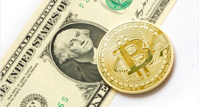 Top 6 de noticias: El bitcoin con poca volatilidad; UE prohíbe a rusos servicios de criptomonedas; estafa histórica en Brasil; y Lemon Cash ofrece curso gratuito sobre criptomonedas