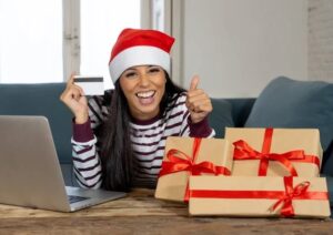 Banco del Tesoro está entregando la tarjeta “Tesoro Pago Global” para consumir hasta $10.000 en esta navidad