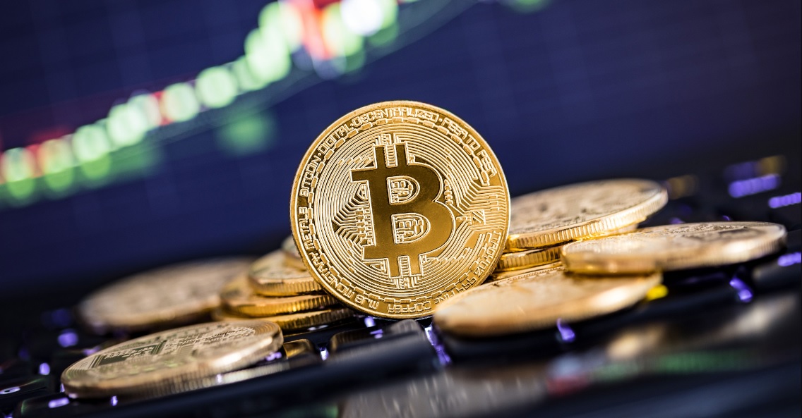 Movimiento en el precio del bitcoin (BTC) genera incertidumbre: ¿qué está pasando con la criptomoneda madre?