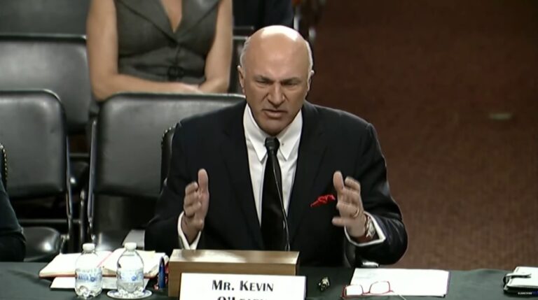 Exinversor de FTX, Kevin O'Leary, predijo caída de todos los exchange de bitcoin no regulados