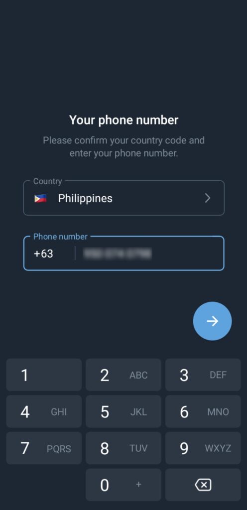 Agrega tu número de teléfono celular al momento de crear la cuenta en Telegram.