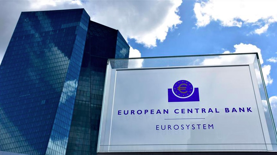 Alto funcionario del BCE aseguró que las empresas de criptomonedas deberían regularse como a los bancos