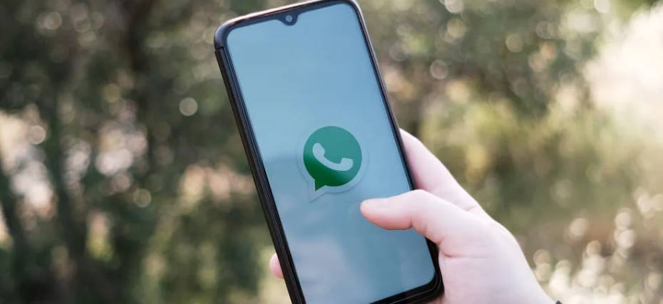 Descubre el menú secreto de WhatsApp: cómo marcar cientos de mensajes como leídos en segundos