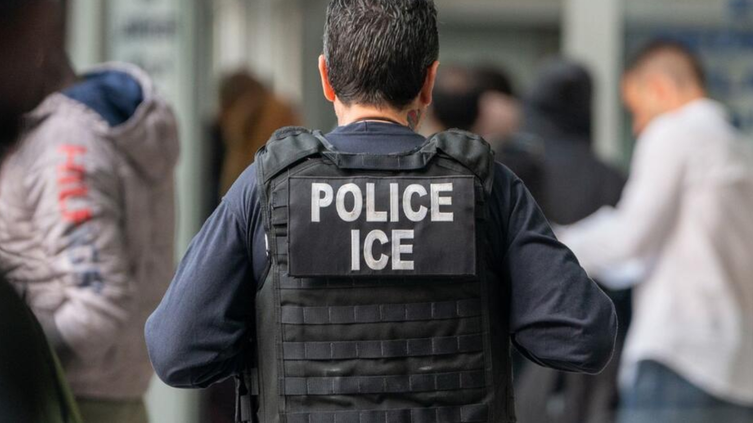 ICE y la custodia de menores: ¿Qué ocurre con los niños cuando sus padres son arrestados?