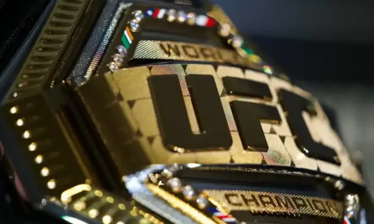 Qué le ocurre a una división de UFC cuando el campeón se queda inactivo por lesión